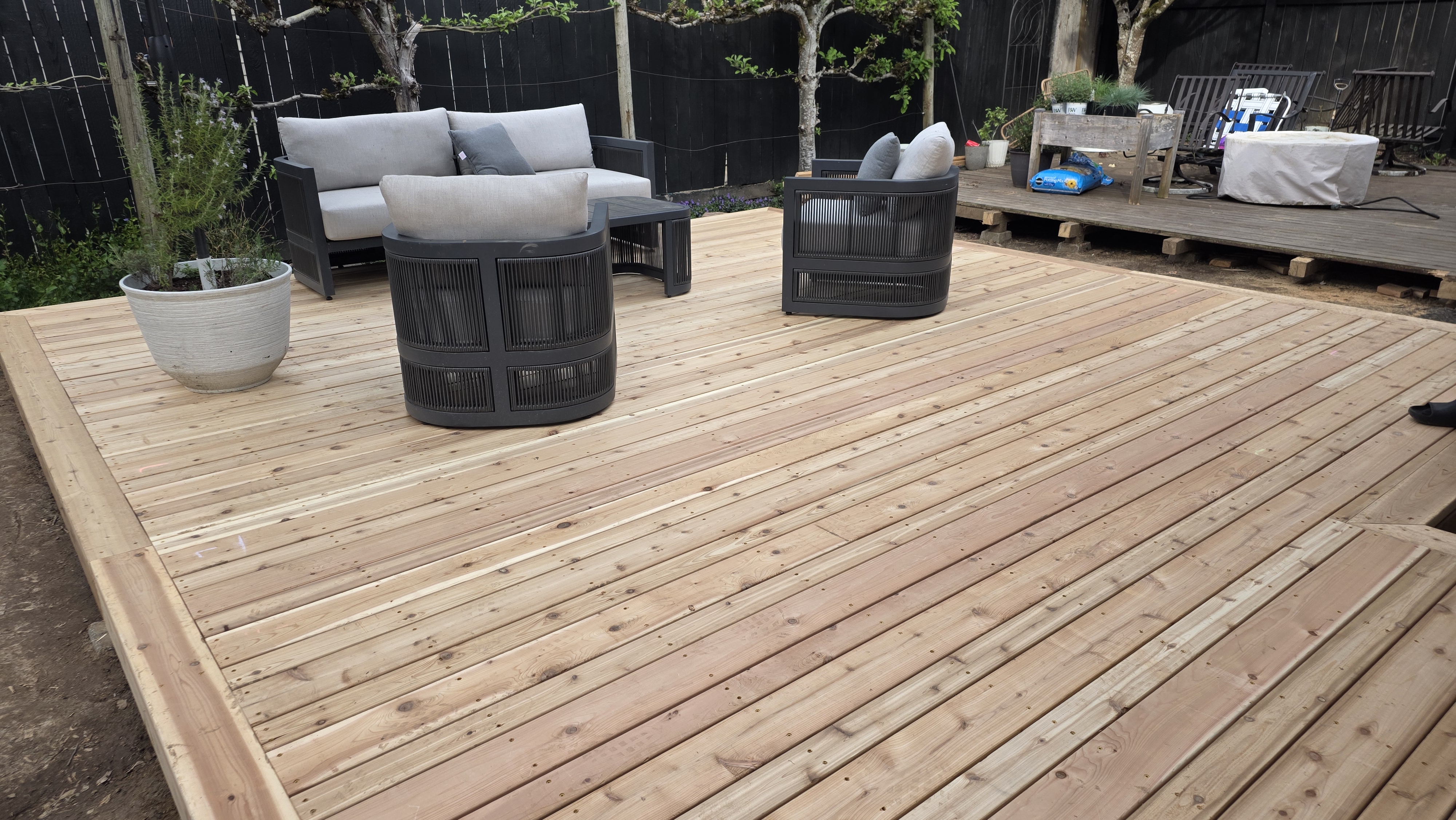 Cedar deck construction Portland Metro